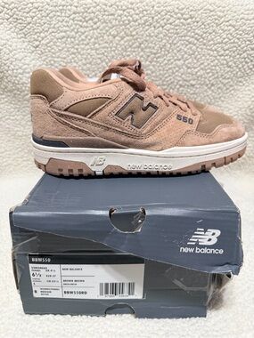 New Balance 550 Sneakers in Brown Suede